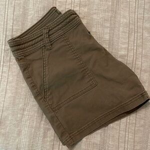 Women’s Prana shorts size 4